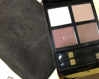 アイ カラー クォード 03 ココア ミラージュ/TOM FORD BEAUTY/アイシャドウパレットを使ったクチコミ（1枚目）