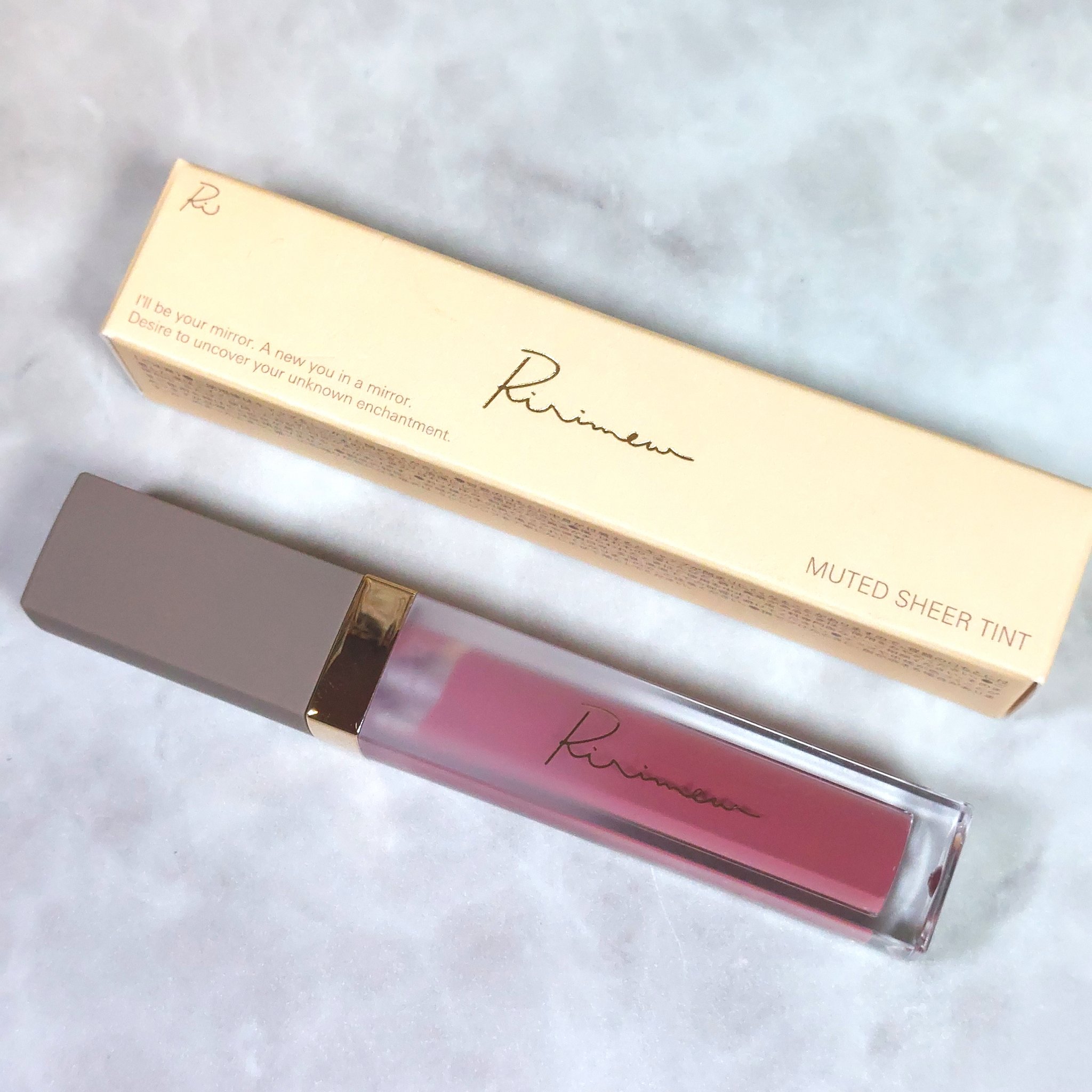 Ririmew
ミューテッドシアーティント
02　ピンクフォンデュ　¥1,870

みずみずしくツヤめく透け発色リップ
ツヤツヤほんのり透けるシアータイプなので使いやすい✨
ティント効果も高くてしっかり残るしすごい愛用そう🎵


 #爆盛