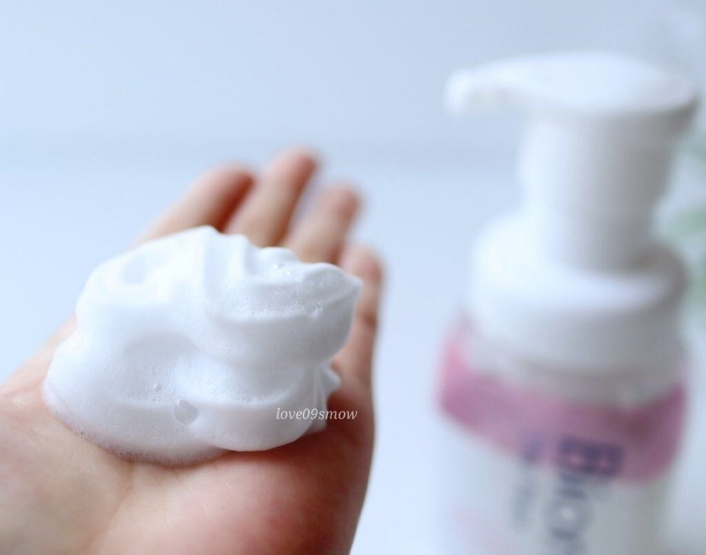 ビオレ ザフェイス 泡洗顔料 ディープモイスト/ビオレ/泡洗顔を使ったクチコミ(2枚目)