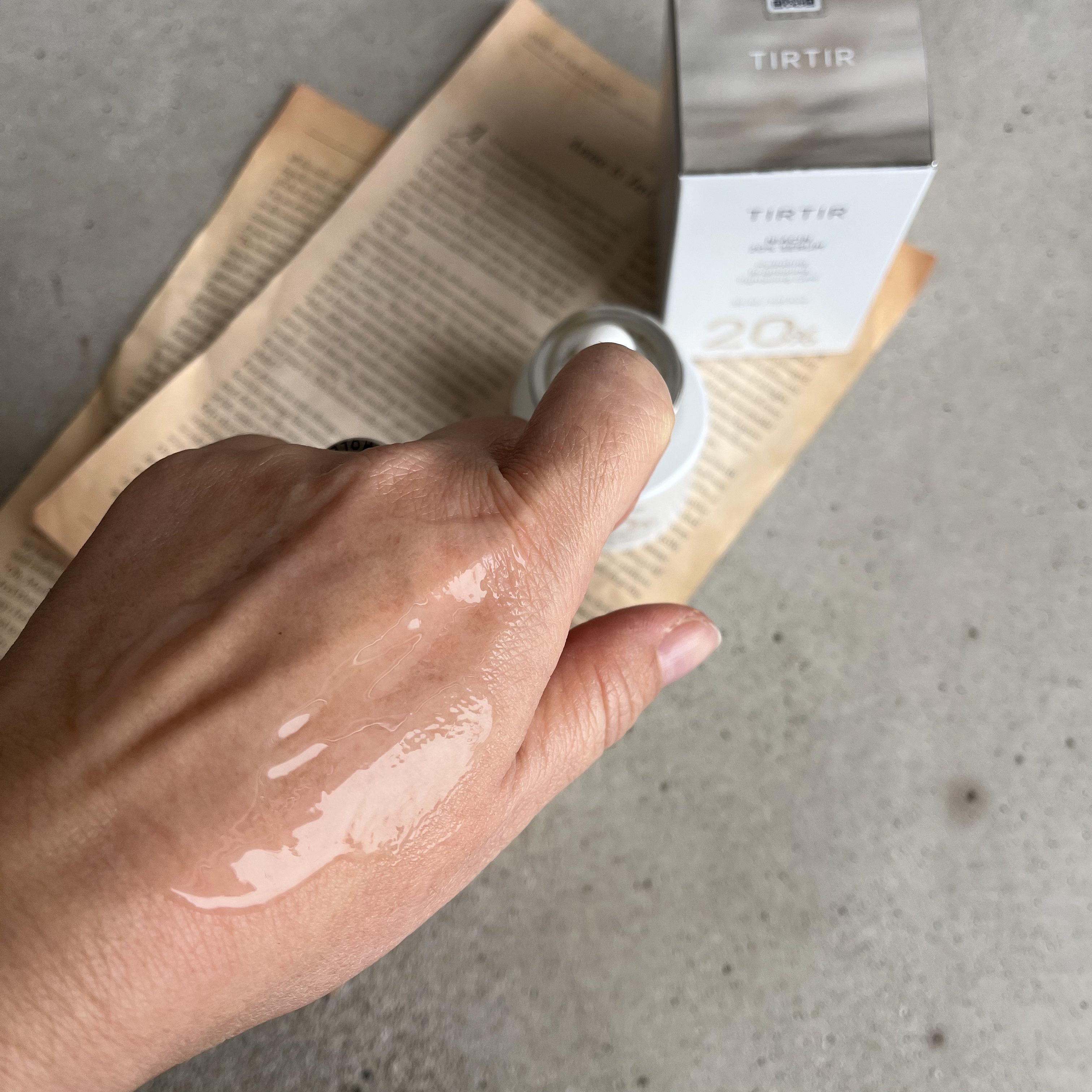 NIACIN 20% セラム/TIRTIR(ティルティル)/美容液を使ったクチコミ（3枚目）