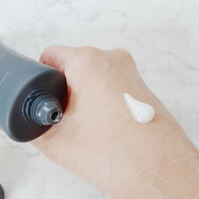 HITOKAN タイムレスリペアワンGR/fracora/オールインワン化粧品を使ったクチコミ(3枚目)