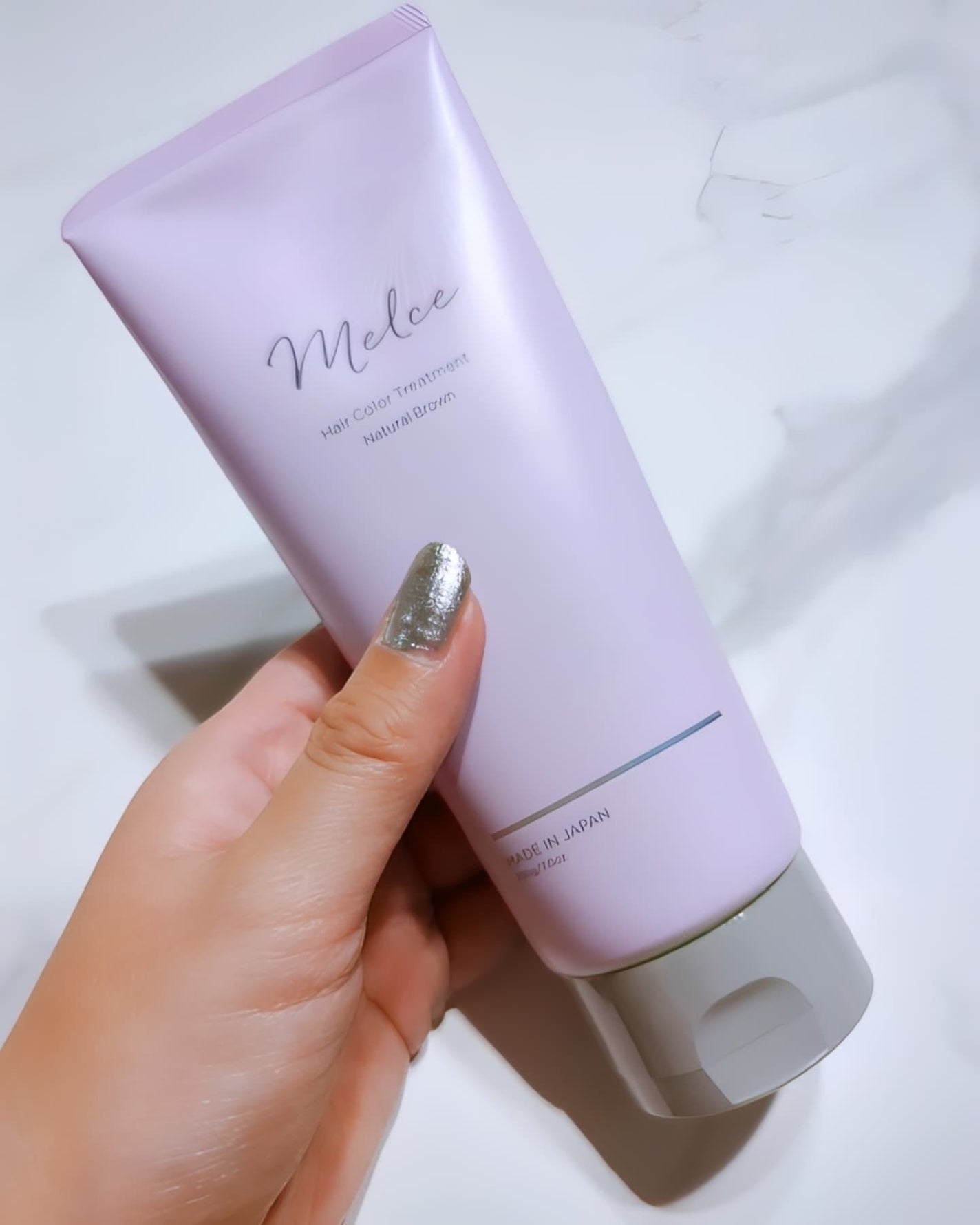 ありがとうこ on LIPS 「1本で8役オールインワン白髪ケアMELCEヘアカラートリートメ..」(2枚目)