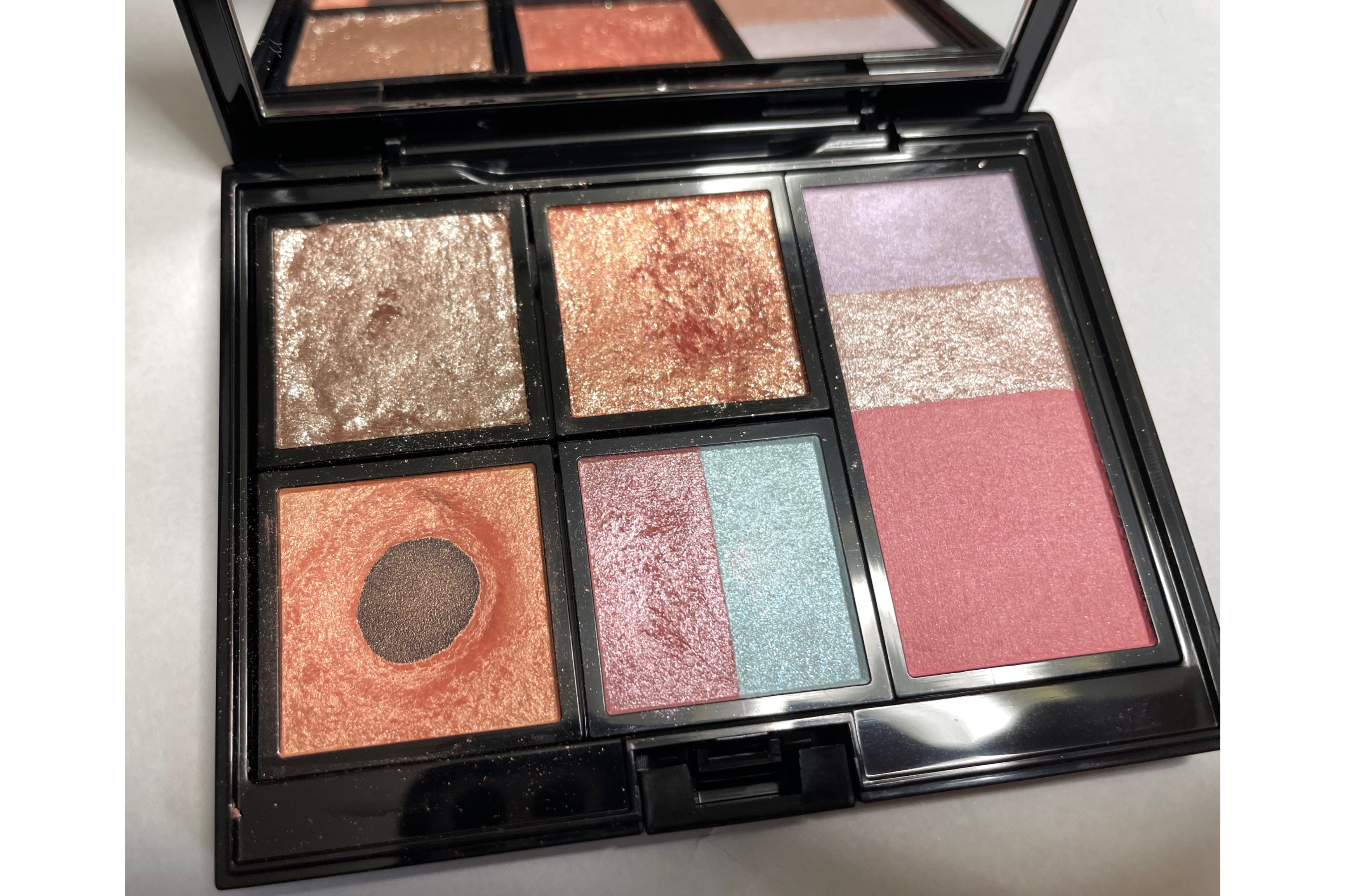 アディクション ザ アイシャドウ パール/ADDICTION/単色アイシャドウを使ったクチコミ（2枚目）