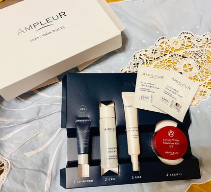 ラグジュアリーホワイト トライアルキット/アンプルール/トライアルキットを使ったクチコミ(1枚目)