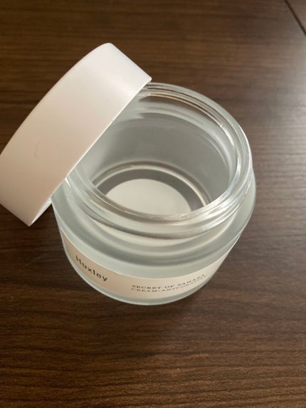 クリーム;エッセンシャル/Huxley/フェイスクリームを使ったクチコミ(3枚目)