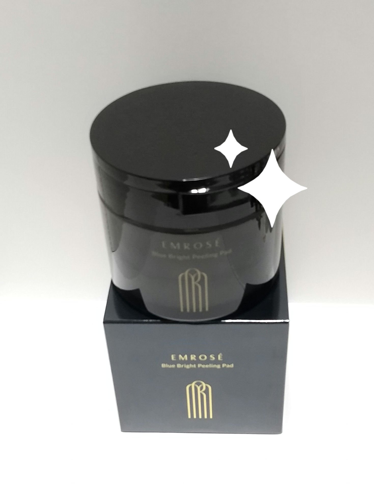 ブルーブライトピーリングパッド/EMROSÉ/トナーパッドを使ったクチコミ（2枚目）