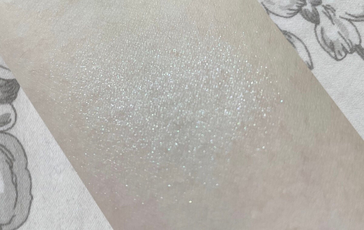 ル・レオスールデクラ /クレ・ド・ポー ボーテ/パウダーハイライトを使ったクチコミ(3枚目)