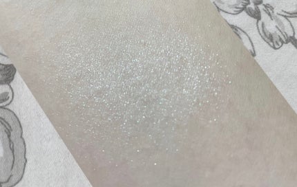 ル・レオスールデクラ /クレ・ド・ポー ボーテ/パウダーハイライトを使ったクチコミ(3枚目)