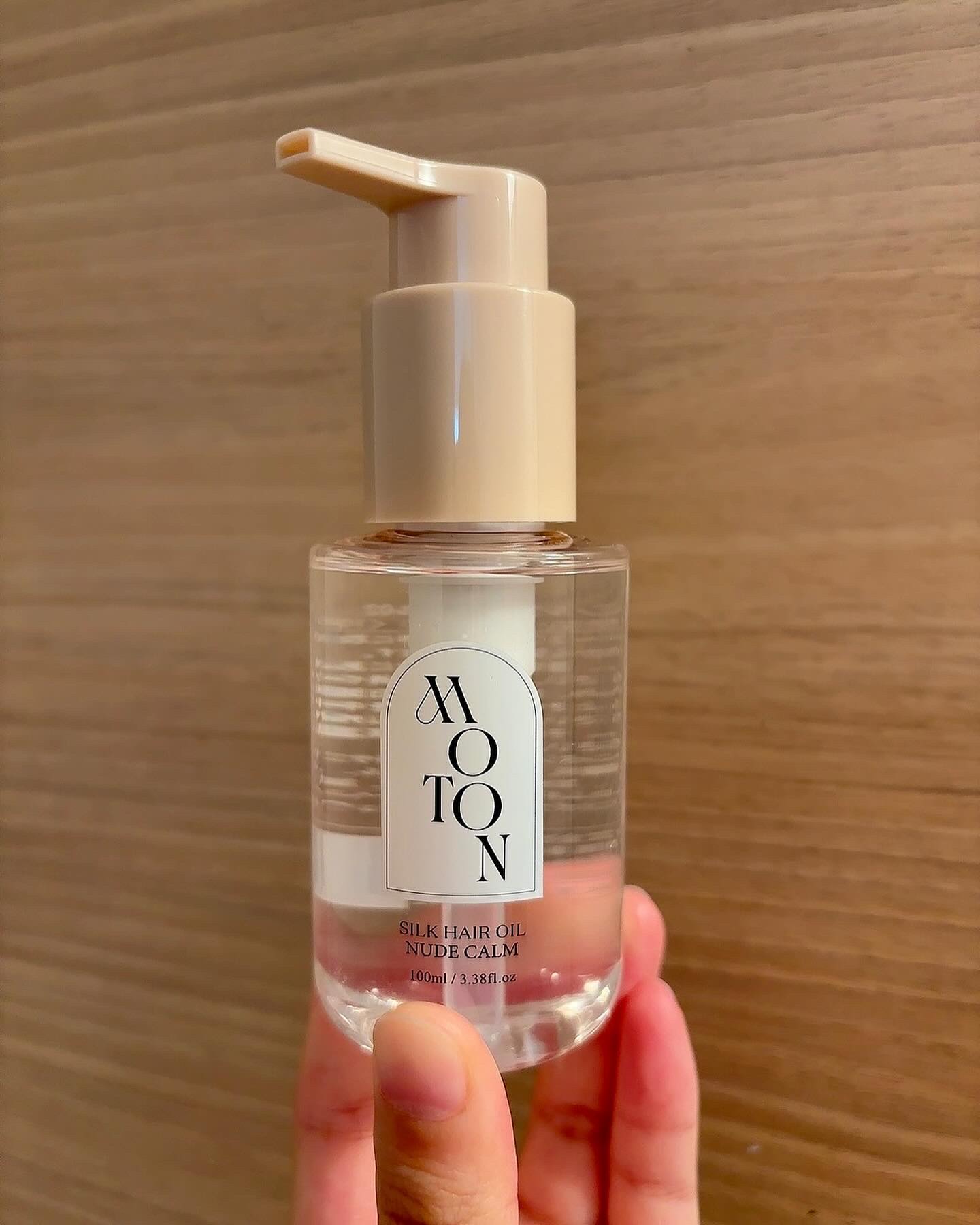 MOTON シルクヘアオイル ヌードカルム/MOTON/ヘアオイルを使ったクチコミ（1枚目）