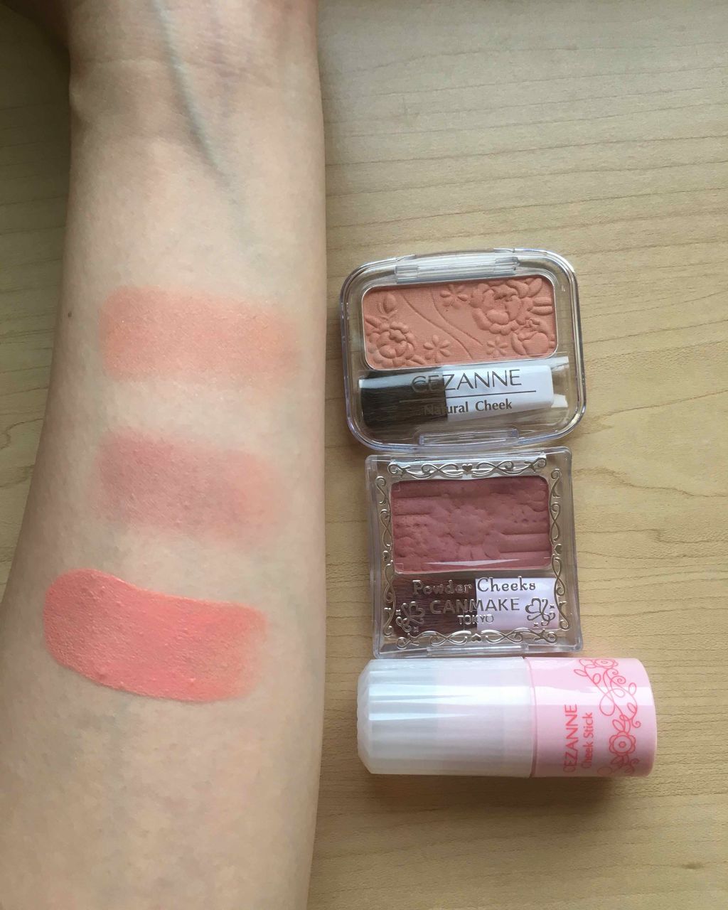 チークスティック/CEZANNE/ジェル・クリームチークを使ったクチコミ（3枚目）