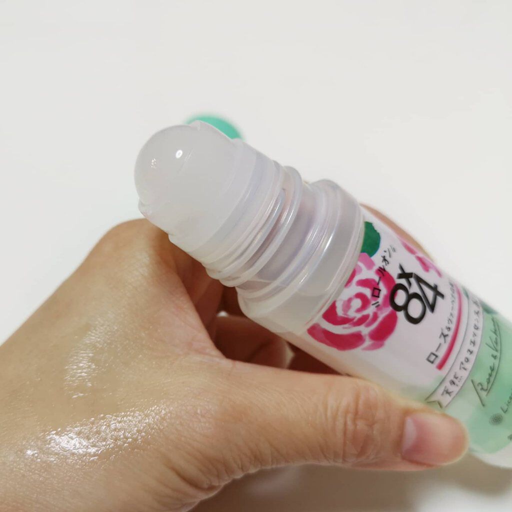 ロールオン ローズ＆ヴァーベナの香り/８ｘ４/デオドラント・制汗剤を使ったクチコミ（3枚目）