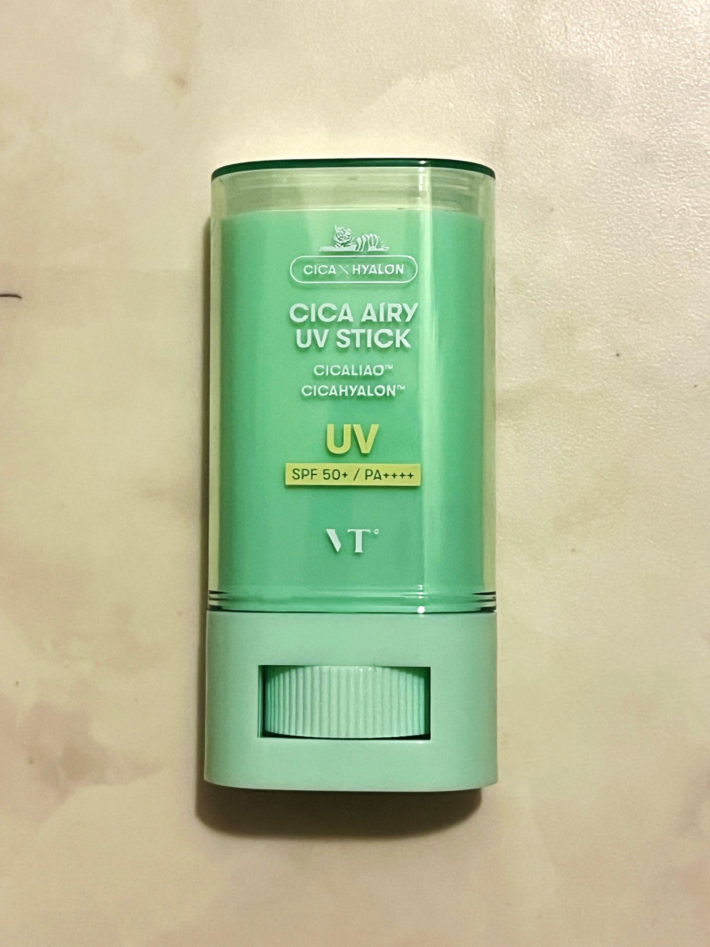 CICA エアリーUVスティック/VT/日焼け止めスティックを使ったクチコミ(1枚目)