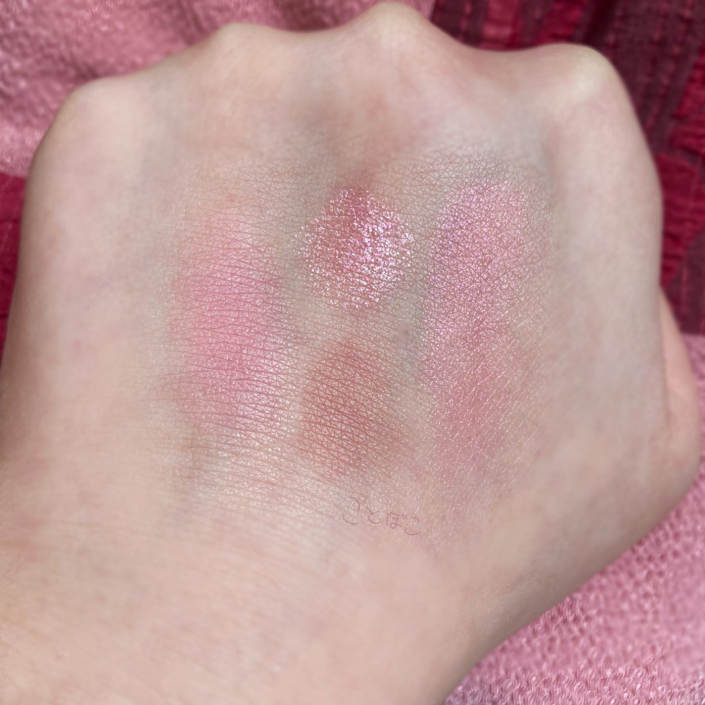 プランぷくコーデアイズ/キャンメイク/パウダーアイシャドウを使ったクチコミ(2枚目)