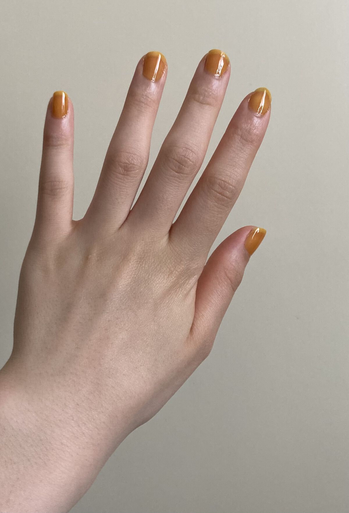 グロウアップネイルカラー [G007]ジョイフル/hince/マニキュアを使ったクチコミ（1枚目）