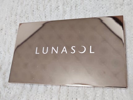 アイカラーレーション スペシャルエディション/LUNASOL/アイシャドウパレットを使ったクチコミ(3枚目)