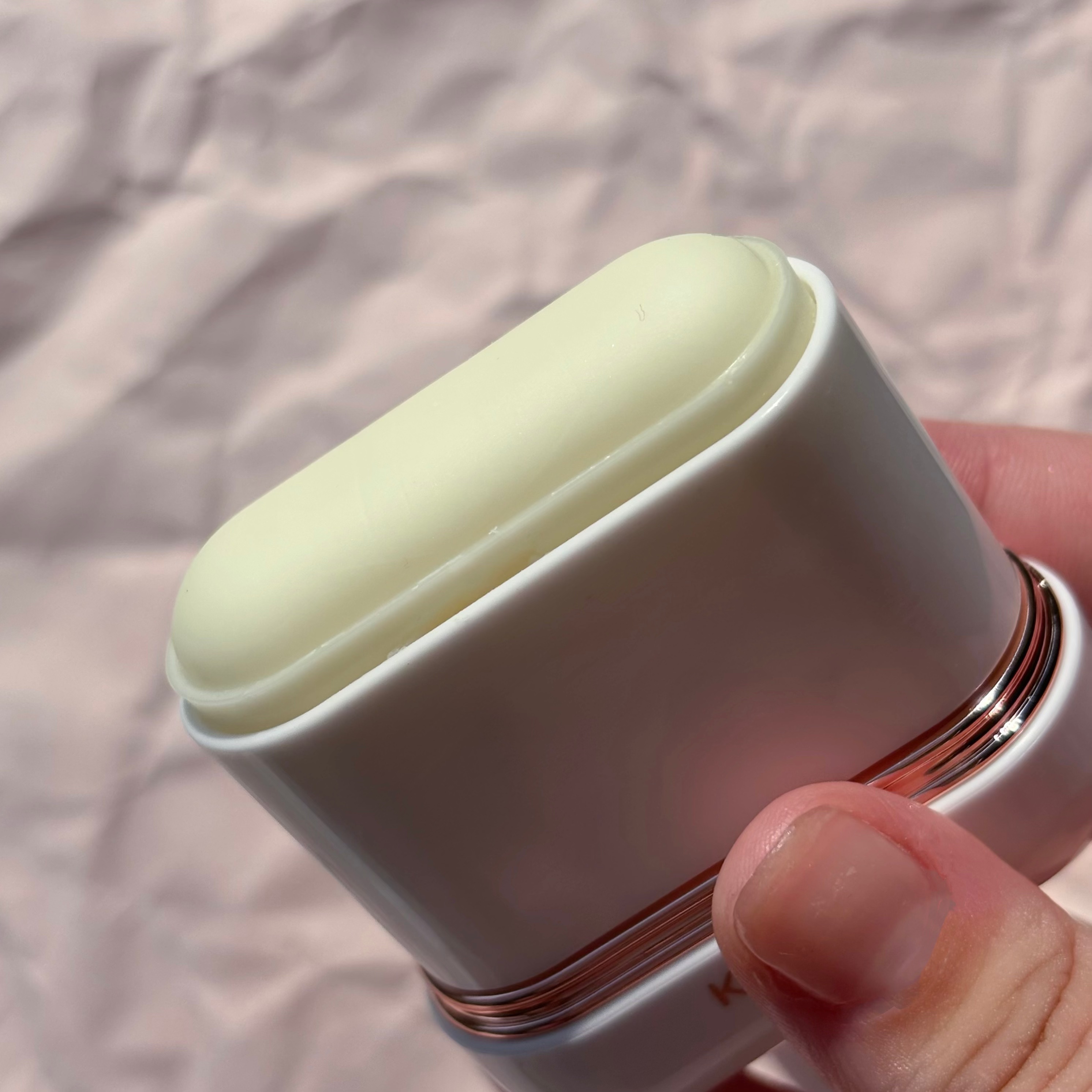 エアリーフィットサンスティック/KAHI/日焼け止めスティックを使ったクチコミ（3枚目）