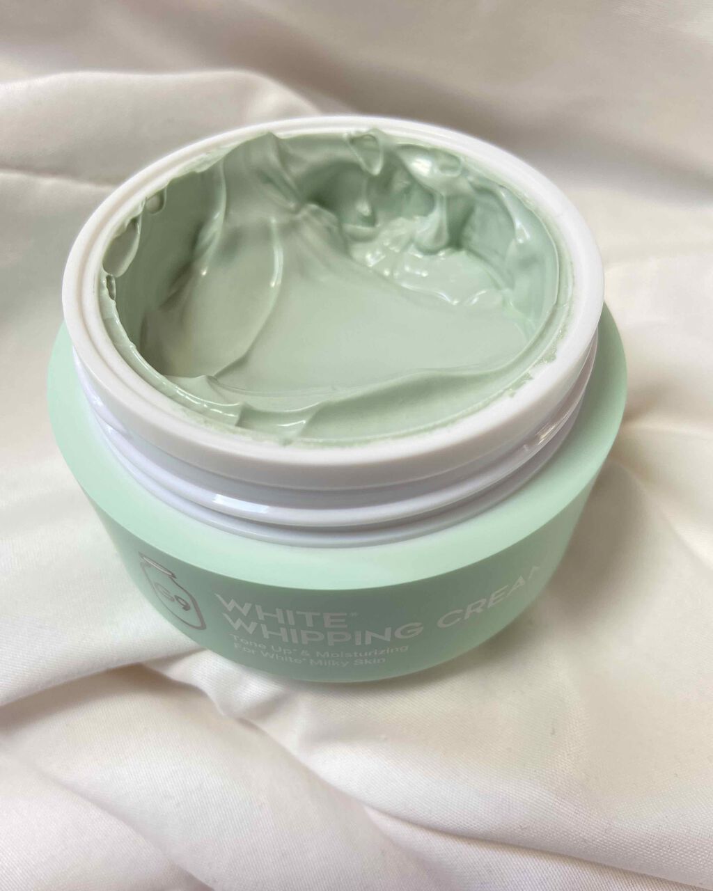 WHITE WHIPPING CREAM(ãŠãŠã¯ãªãŒã )/G9SKIN/åç²§äžå°ã䜿ã£ãã¯ãã³ãïŒ2æç®ïŒ