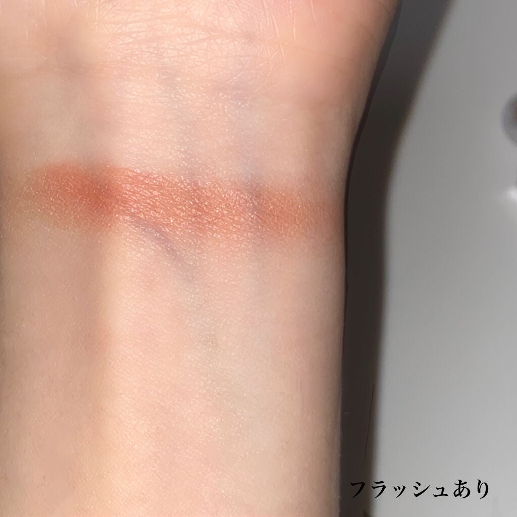 シャドーカスタマイズ/MAJOLICA MAJORCA/単色アイシャドウを使ったクチコミ(3枚目)