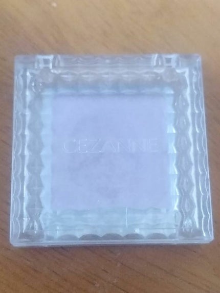 シングルカラーアイシャドウ/CEZANNE/単色アイシャドウを使ったクチコミ(3枚目)