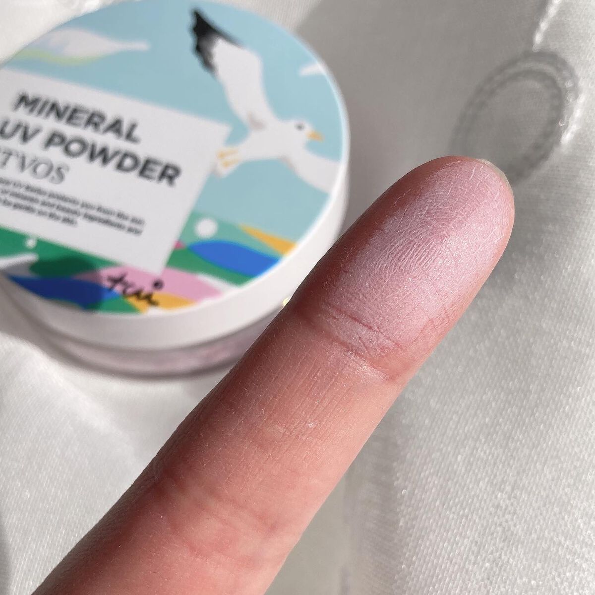 ミネラルUVアクアセラム/エトヴォス/美容液を使ったクチコミ(5枚目)