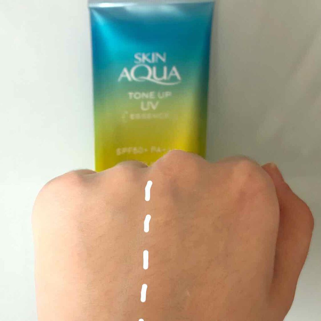 スキンアクア トーンアップUVエッセンス/スキンアクア/日焼け止めクリームを使ったクチコミ(2枚目)