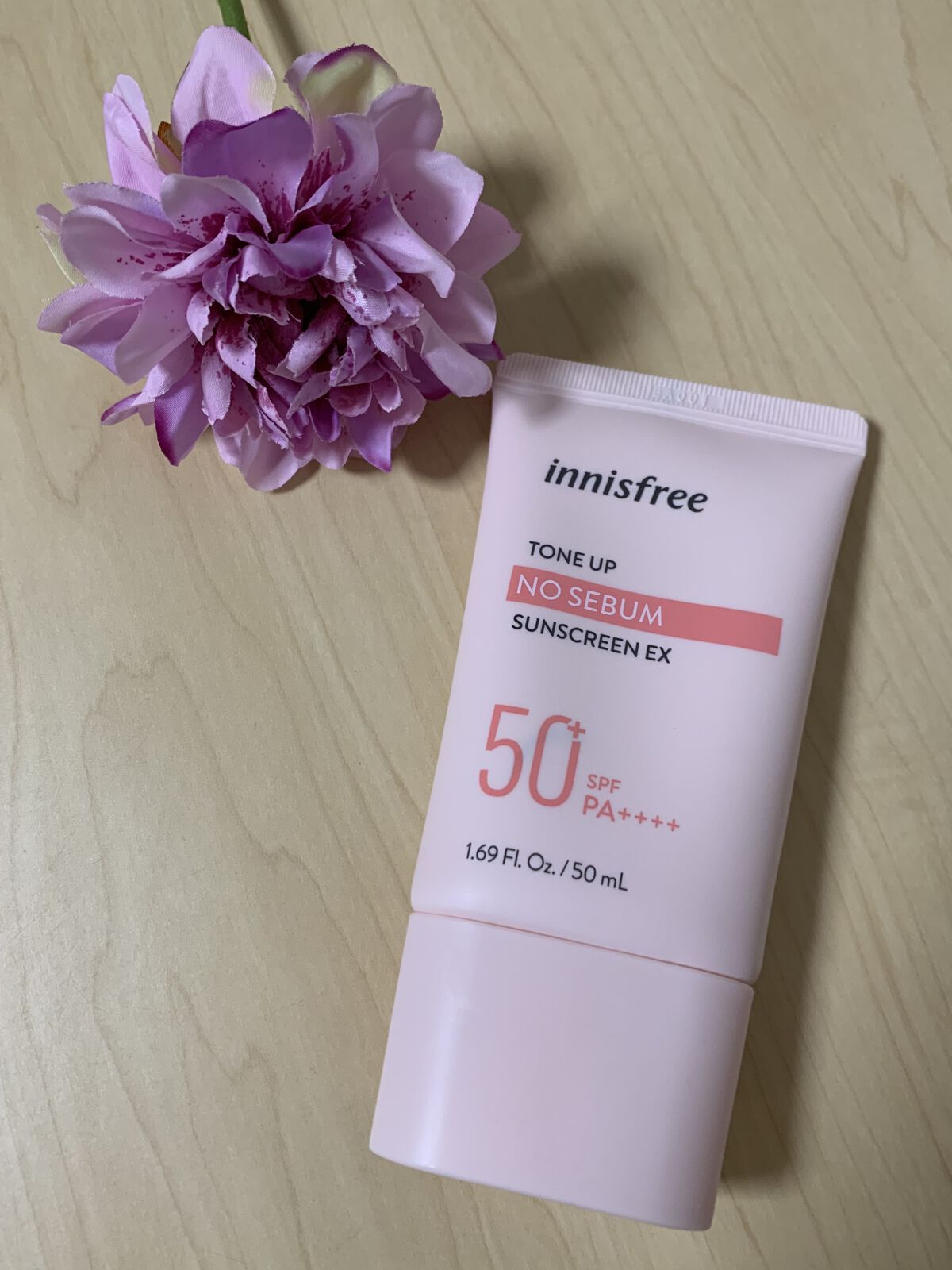 トーンアップ ノーセバム サンスクリーン SPF50+ PA++++/innisfree/日焼け止めクリームを使ったクチコミ（1枚目）