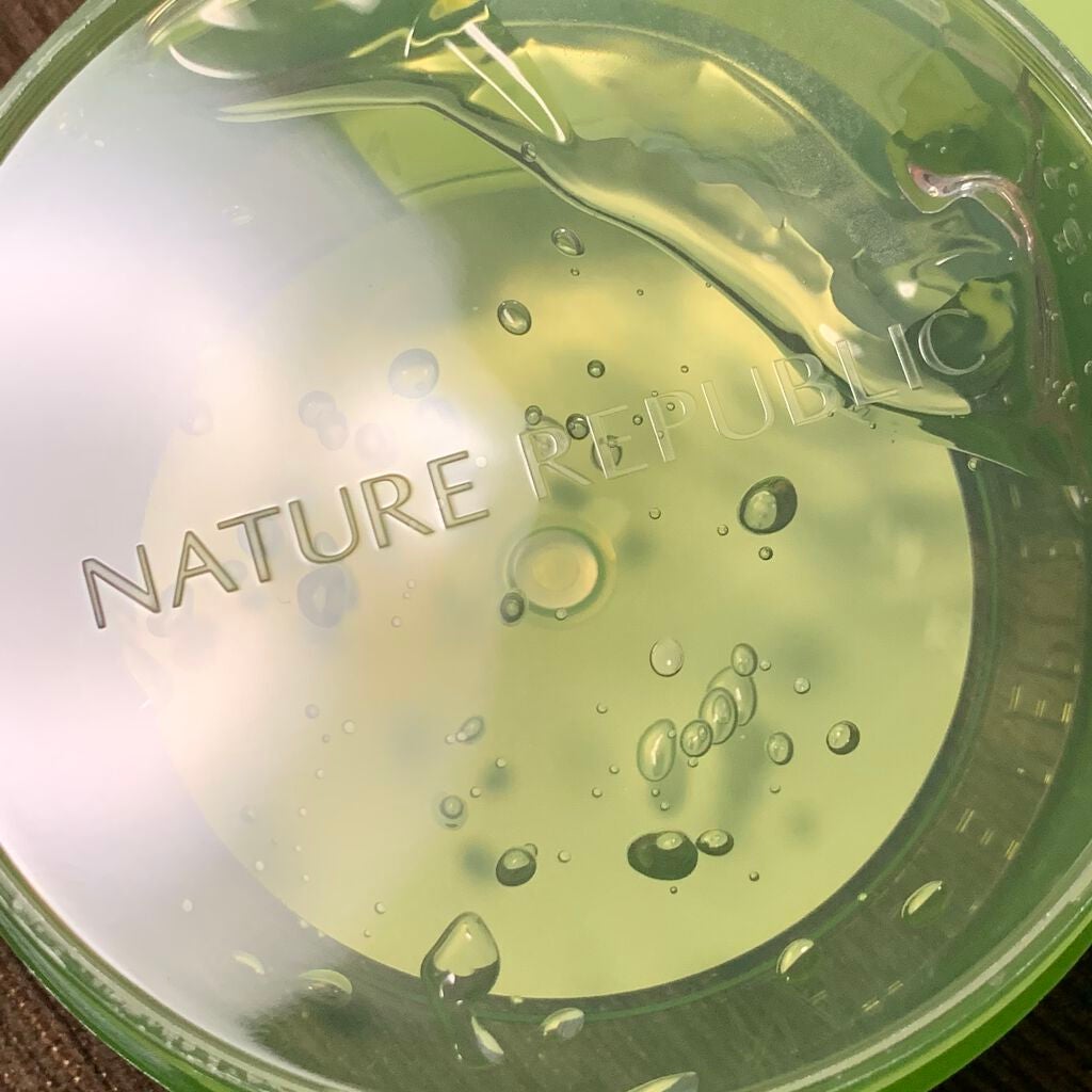 マイルド&モイスチャーアロエジェル/ネイチャーリパブリック/ボディローションを使ったクチコミ(3枚目)