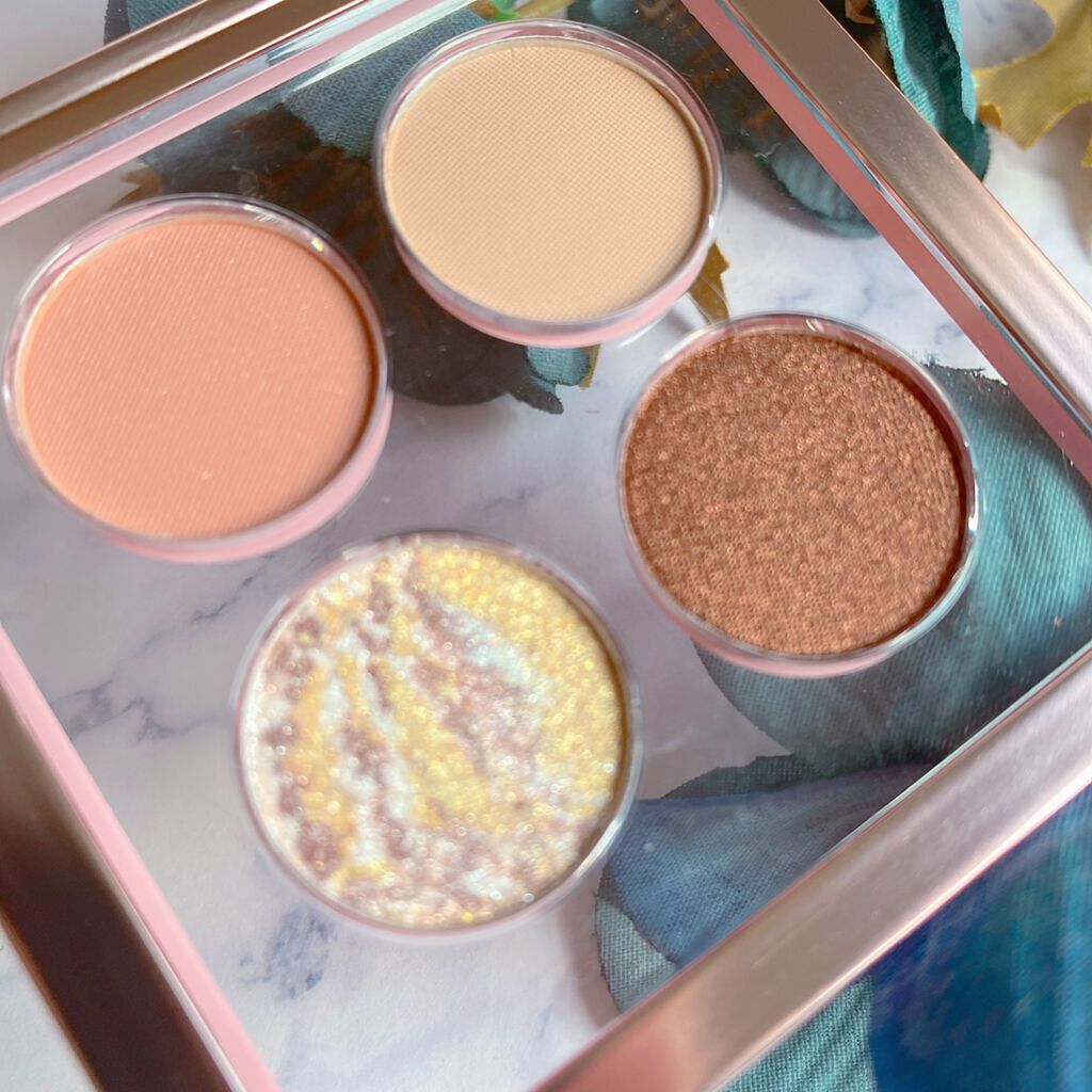 VAST NEBULA 4COLOR EYESHADOW PALETTE/HEXZE(ヘックスゼ)/アイシャドウパレットを使ったクチコミ(6枚目)