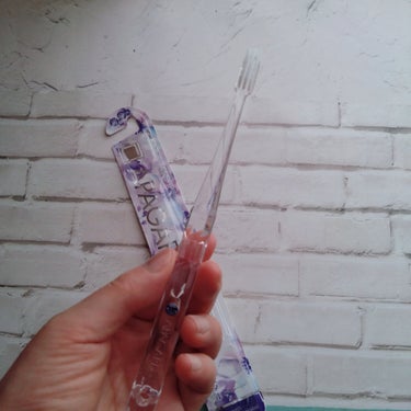 アパガードクリスタル歯ブラシ/アパガード/歯ブラシを使ったクチコミ（2枚目）