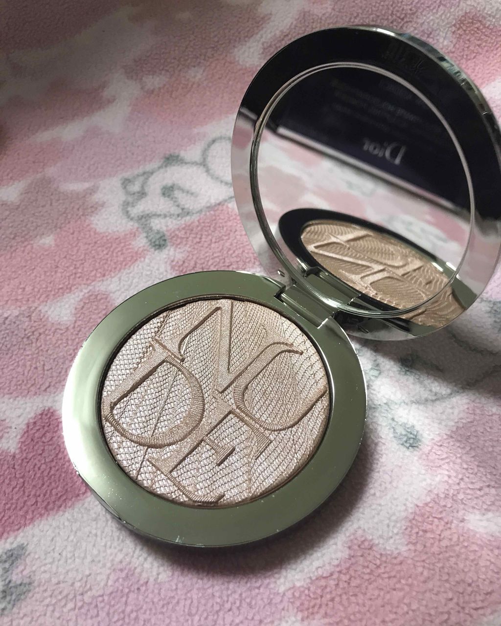 ディオールスキン ヌード エアー パウダー コンパクト/Dior/プレストパウダーを使ったクチコミ（1枚目）