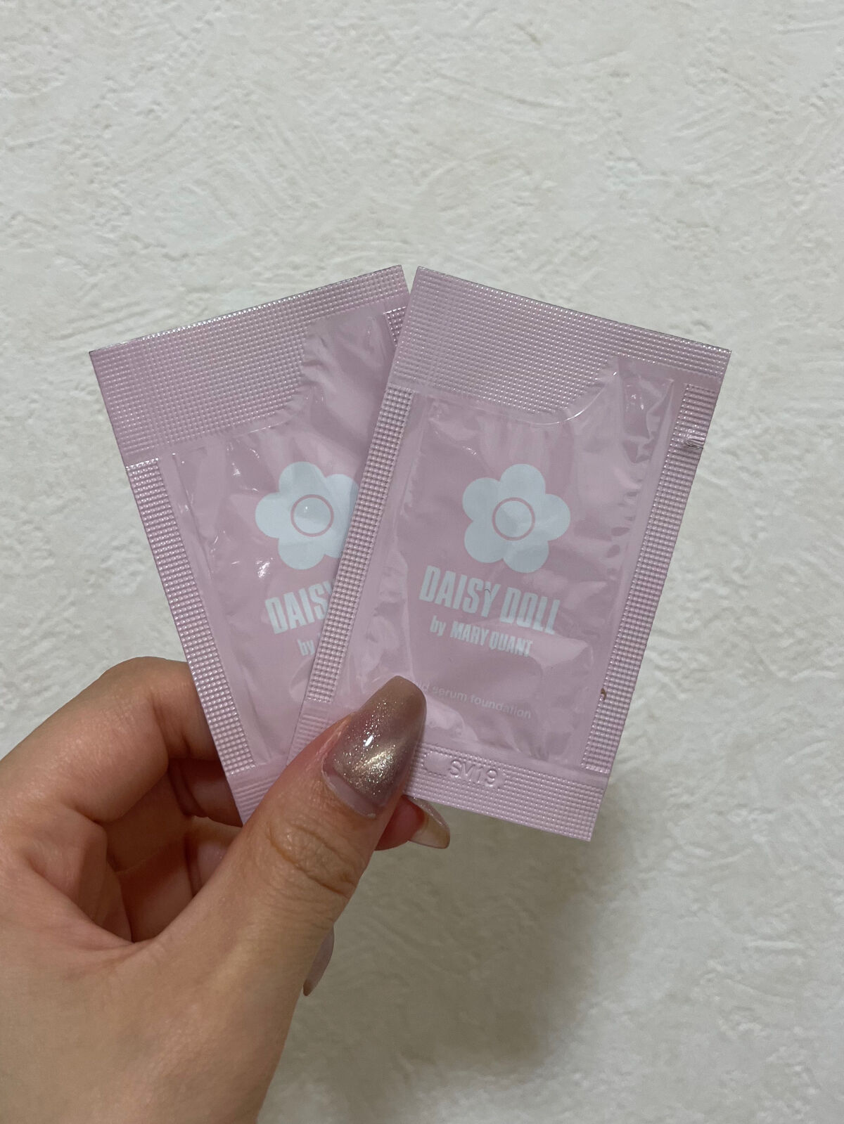 リキッド セラム ファンデーション 01 ポーセリン/DAISY DOLL by MARY QUANT/リキッドファンデーションを使ったクチコミ（3枚目）