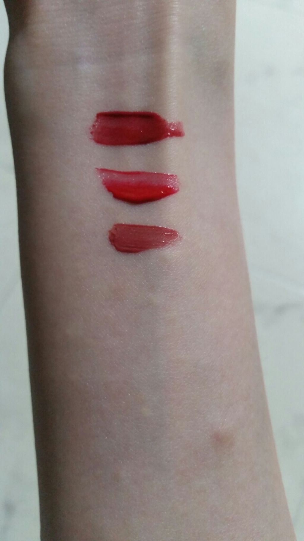 アピュー ウォーターライト ティント/A’pieu/リップティントを使ったクチコミ（3枚目）