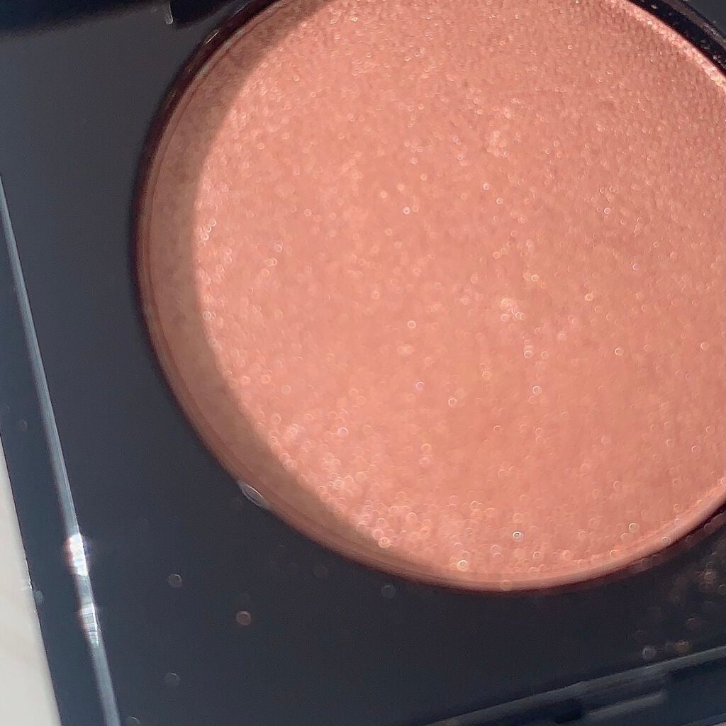 ブラッシュクチュール/YVES SAINT LAURENT BEAUTE/パウダーチークを使ったクチコミ(3枚目)