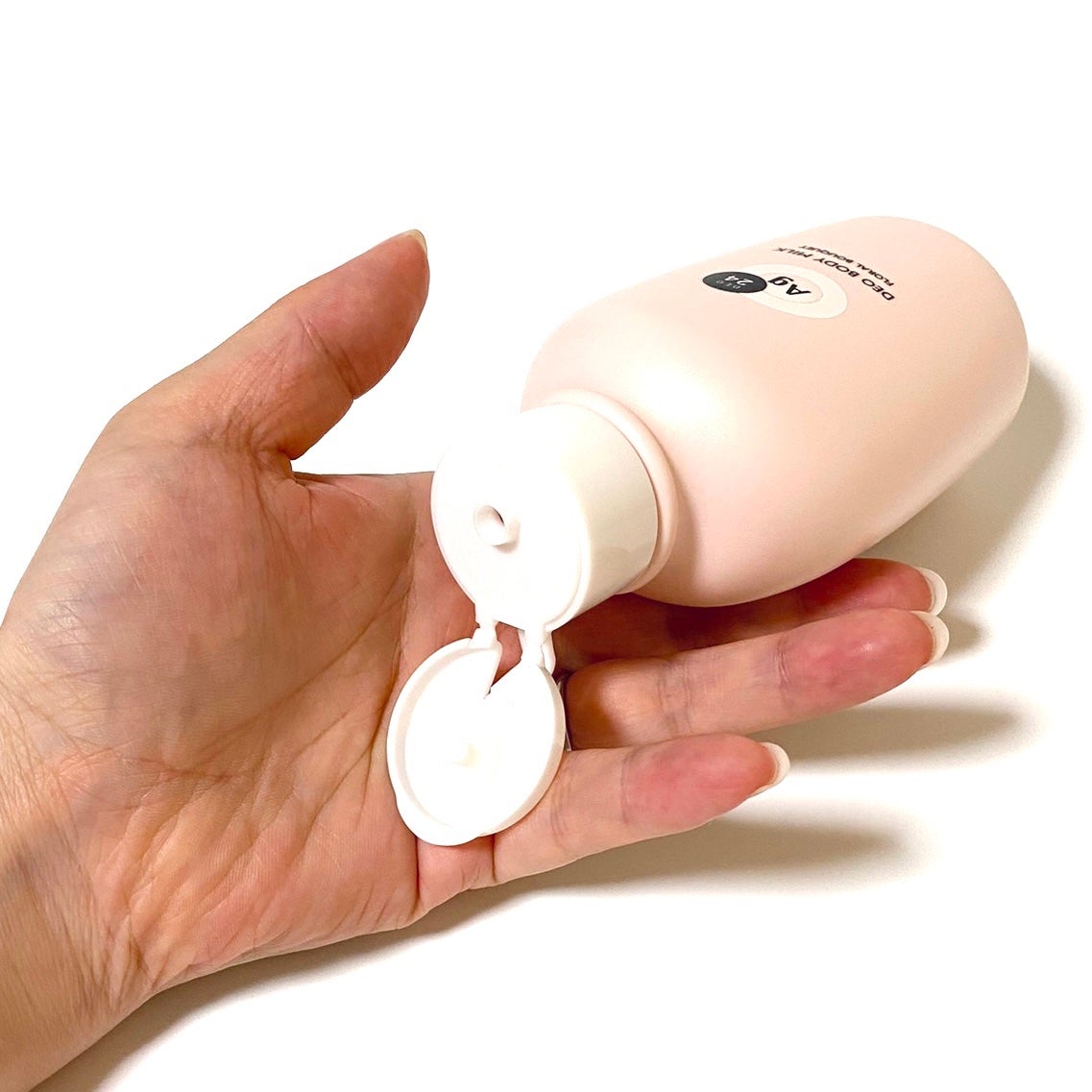 エージーデオ24 デオドラントボディミルク (フローラルブーケ)/エージーデオ24/デオドラント・制汗剤を使ったクチコミ(3枚目)