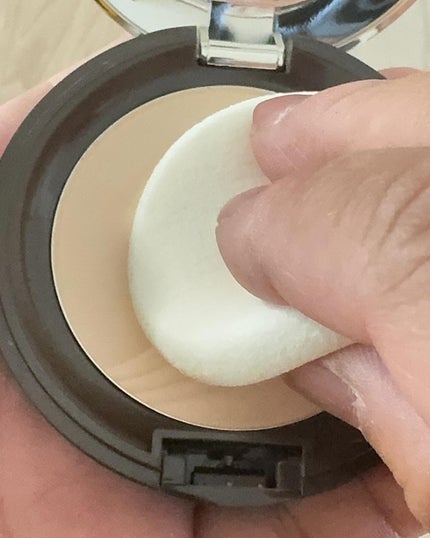 フェイスアップ プレストパウダー SPF23 / PA++/COVERMARK/プレストパウダーを使ったクチコミ(5枚目)