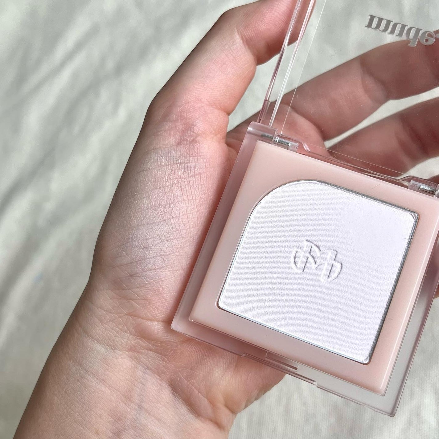 フラッターブラッシャー/mude/パウダーチークを使ったクチコミ(3枚目)