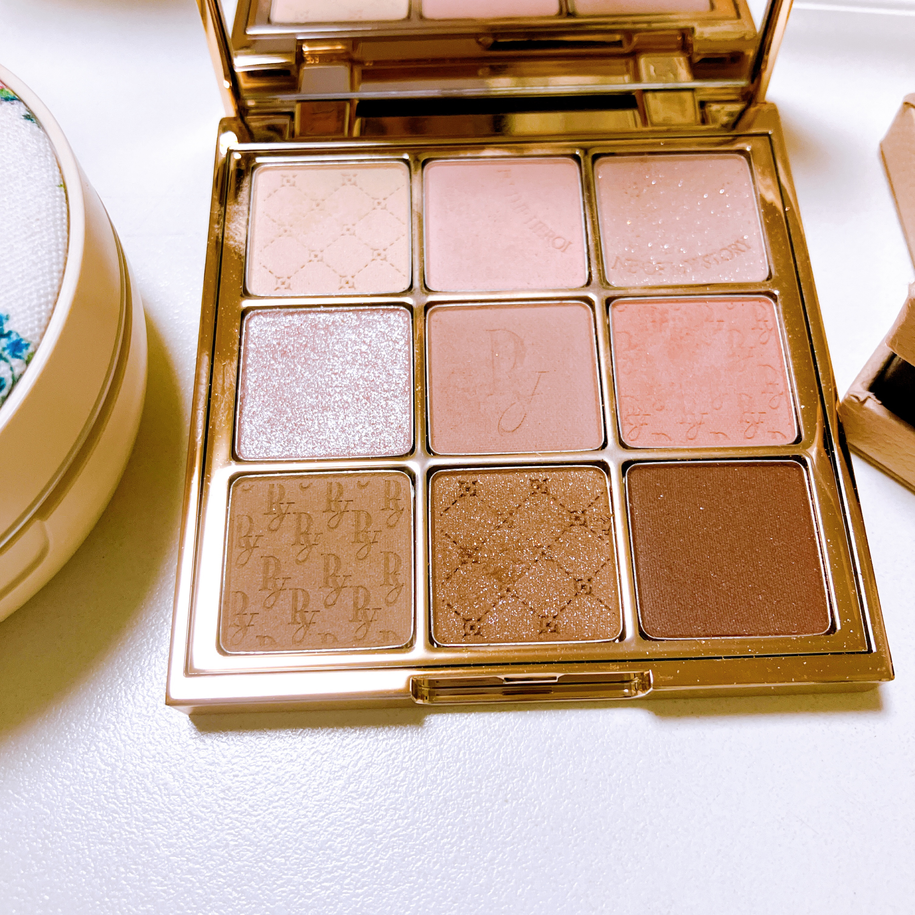 ディオールスキン フォーエヴァー クッション パウダー/Dior/ルースパウダーを使ったクチコミ（2枚目）