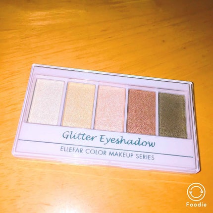 エルファー グリッターアイシャドウ/DAISO/アイシャドウパレットを使ったクチコミ(1枚目)