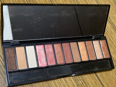 UR GLAM LUXE　12 COLORS EYESHADOW PALLET/U R GLAM/パウダーアイシャドウを使ったクチコミ（2枚目）