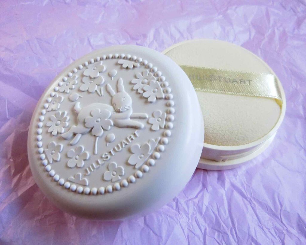 JILL STUART ジルスチュアート エンジェル ボディパウダーのクチコミ「\ジルスチュアート エンジェル ボディパウダー/


♡︎ʾʾパッケージ
とっっても、可愛い😍.....」（2枚目）