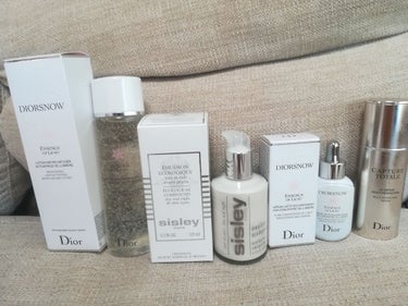 スノー エッセンス オブ ライト （医薬部外品）/Dior/美容液を使ったクチコミ（1枚目）