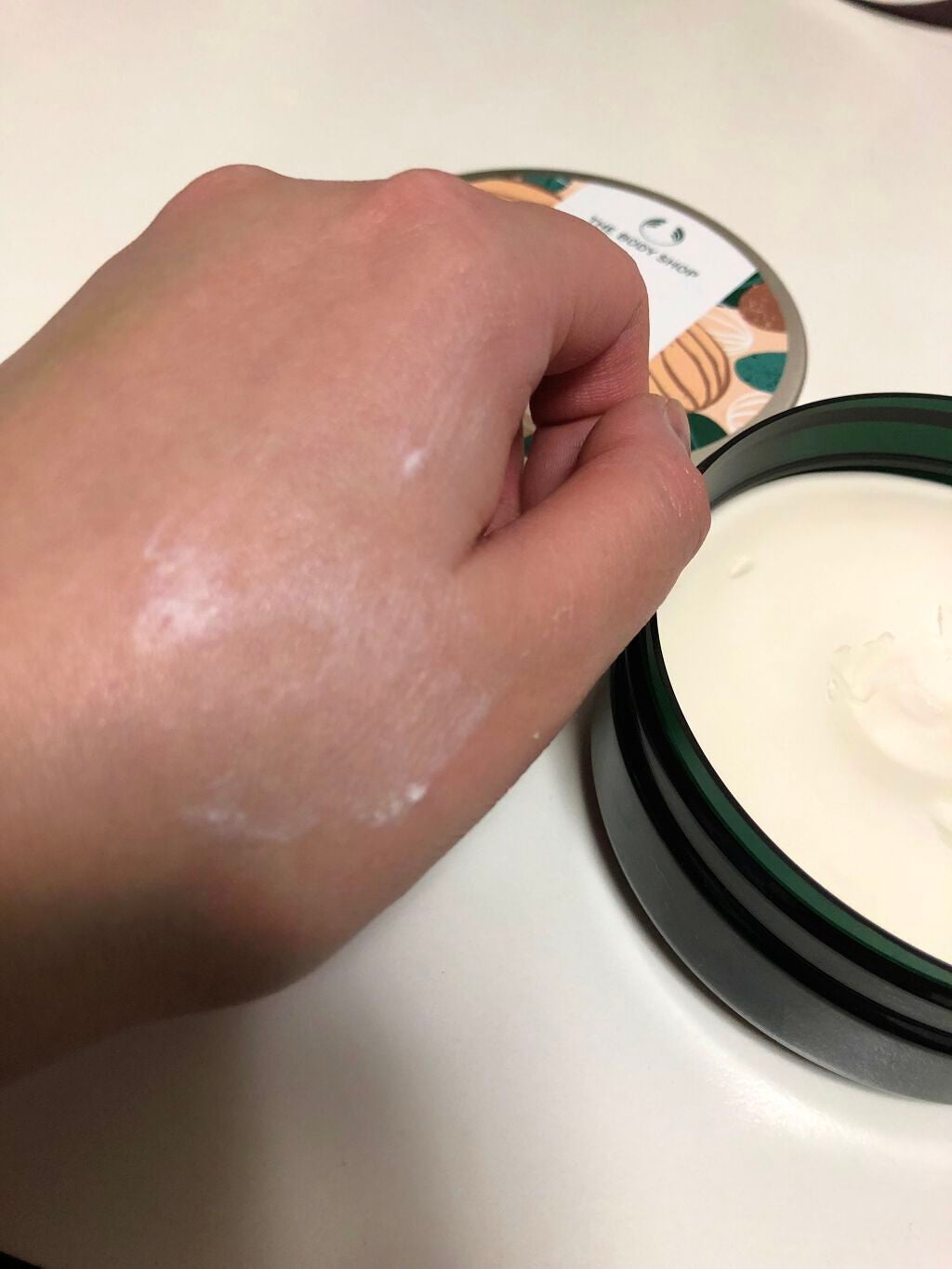 ボディバター シア/THE BODY SHOP/ボディクリームを使ったクチコミ(5枚目)