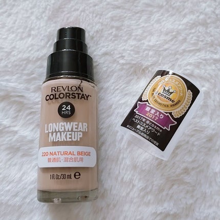 カラーステイ ロングウェア メイクアップ 220 ナチュラル ベージュ/REVLON/リキッドファンデーションを使ったクチコミ(2枚目)