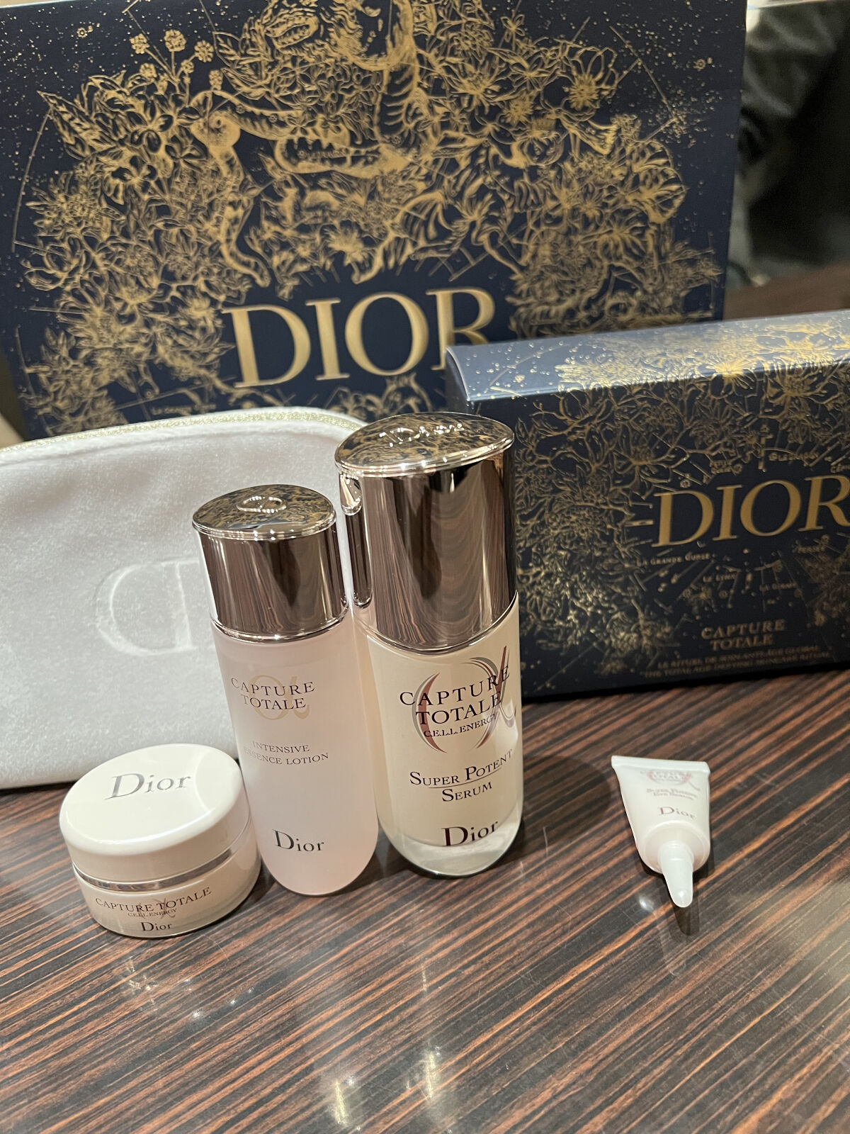 カプチュール トータル インテンシブ エッセンス ローション/Dior/化粧水を使ったクチコミ（1枚目）