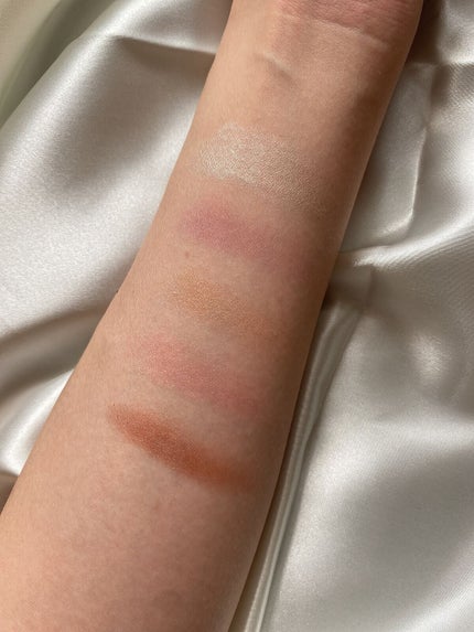 ジルスチュアート ブルームクチュール アイズ/JILL STUART/アイシャドウパレットを使ったクチコミ(3枚目)