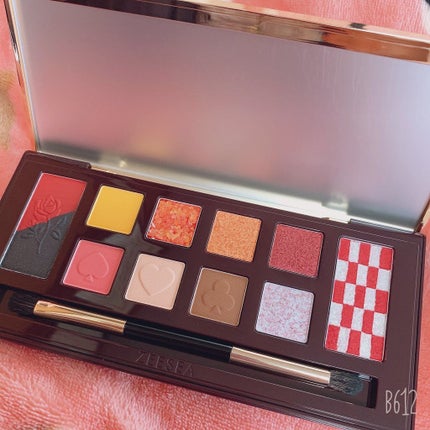 アリスドリームランドシリーズ 12色アイシャドウパレット(ZEESEA×大英博物館)/ZEESEA/アイシャドウパレットを使ったクチコミ(2枚目)