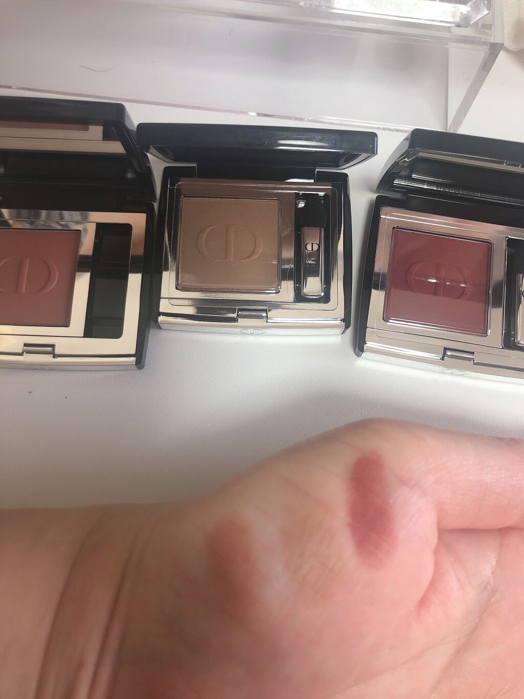 モノ クルール クチュール/Dior/単色アイシャドウを使ったクチコミ(2枚目)