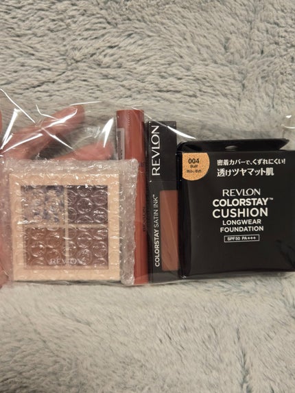 レブロン ダズル アイシャドウ クアッド/REVLON/アイシャドウパレットを使ったクチコミ(4枚目)