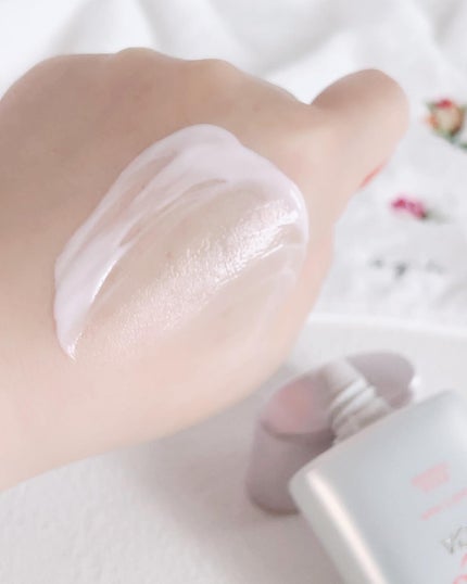 コエンリッチ ザ プレミアム ライトアップ モイストガード ハンドクリーム/コエンリッチQ10/ハンドクリームを使ったクチコミ(5枚目)