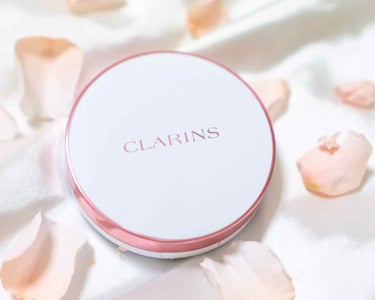 ブライトプラス ブライトニング クッションファンデーション/CLARINS/クッションファンデーションを使ったクチコミ（3枚目）